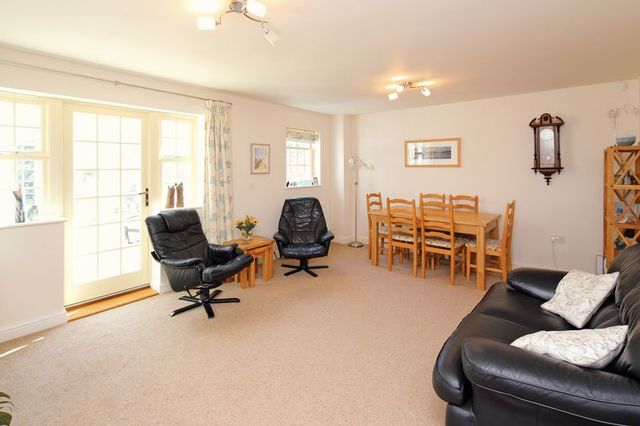  Image of 4 Bedroom Terraced for sale at The Woodlands Jackfield Telford, TF8 7LN