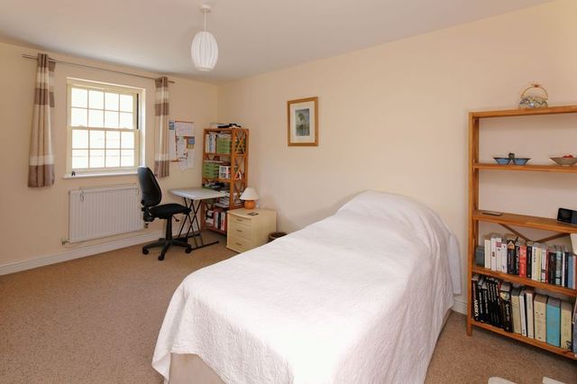  Image of 4 Bedroom Terraced for sale at The Woodlands Jackfield Telford, TF8 7LN