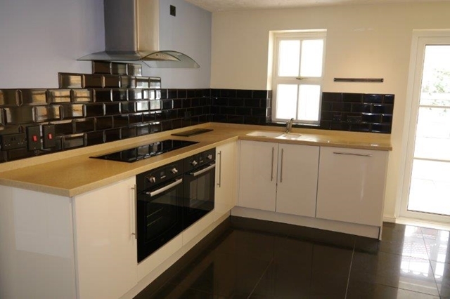  Image of 4 Bedroom Detached to rent at Langerstone Lane Tattenhoe Milton Keynes, MK4 3BZ