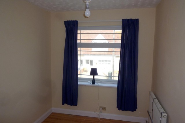  Image of 3 Bedroom Semi-Detached to rent at Gosport, PO12 2AL