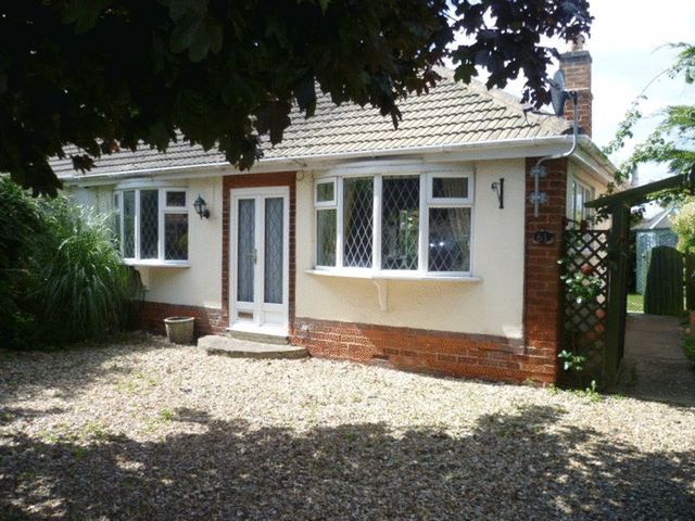 Image of 2 Bedroom Detached for sale at Waterloo Road  Mablethorpe, LN12 1JU