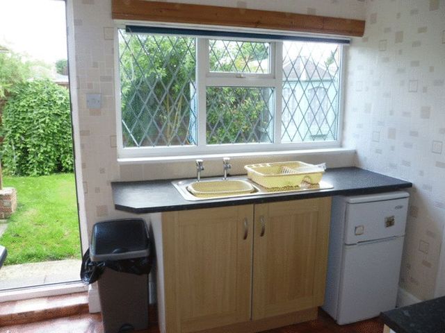  Image of 2 Bedroom Detached for sale at Waterloo Road  Mablethorpe, LN12 1JU