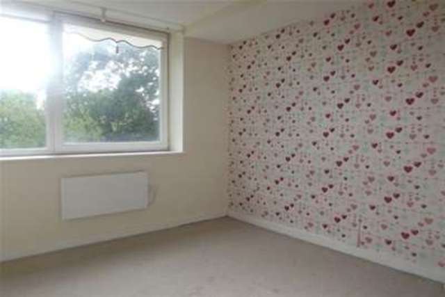  Image of 2 Bedroom Flat to rent at Liverpool, L33 8WZ