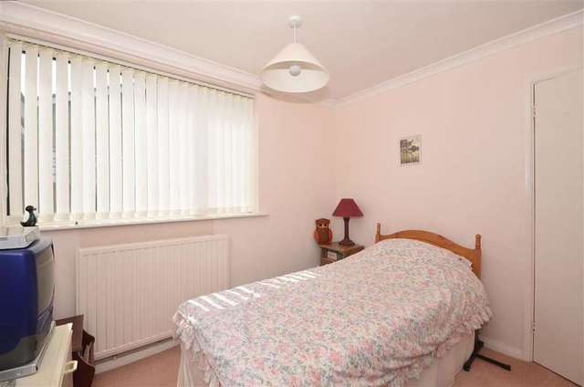 Image of 3 Bedroom Detached for sale at Herne Bay Kent Herne Bay, CT6 7DE