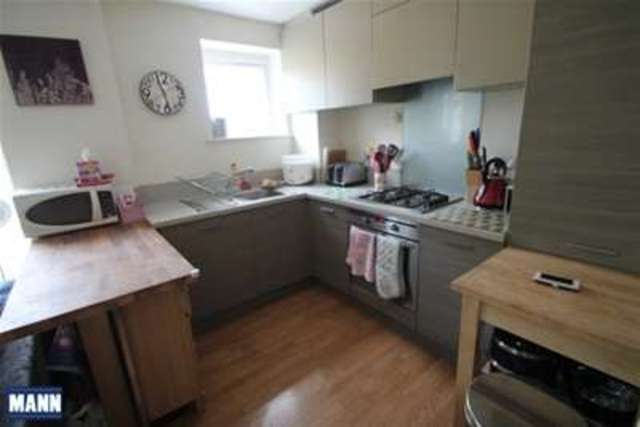  Image of 2 Bedroom Flat to rent at Greenhithe, DA9 9UP
