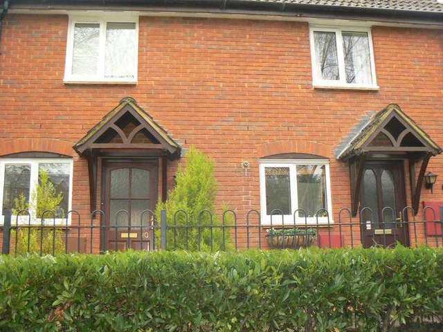  Image of 2 Bedroom Terraced to rent at Wantage, OX12 9AE