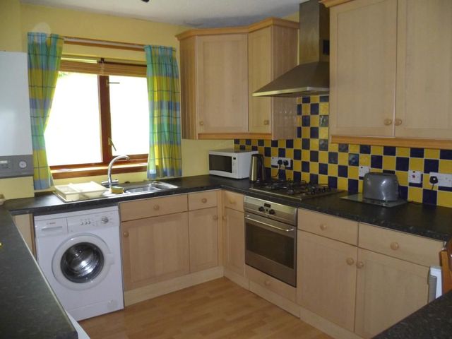  Image of 2 Bedroom Flat to rent at Dumfries Dumfries and Galloway Dumfries and Galloway, DG2 7AX