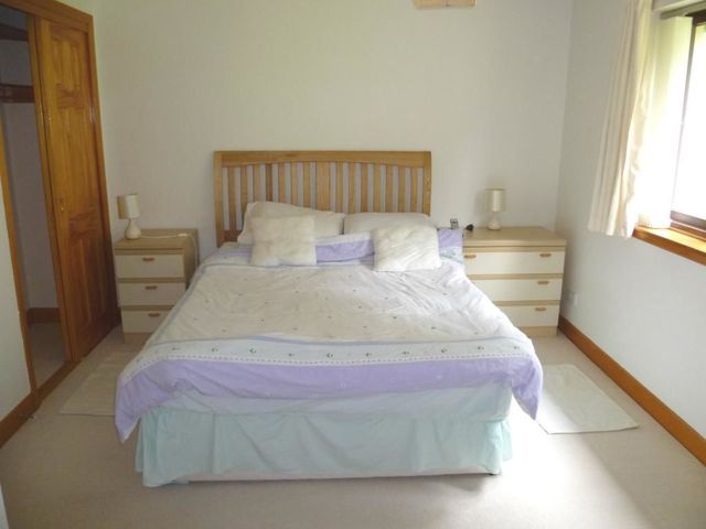  Image of 2 Bedroom Flat to rent at Dumfries Dumfries and Galloway Dumfries and Galloway, DG2 7AX