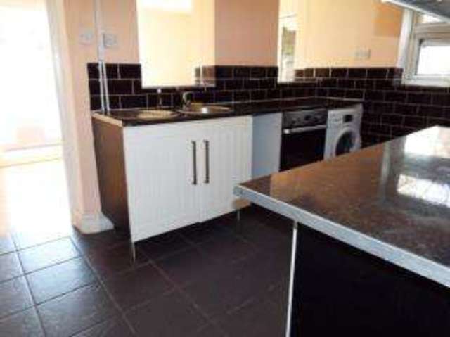  Image of 3 Bedroom Semi-Detached for sale at Walsall West Midlands Bloxwich, WS3 1AX
