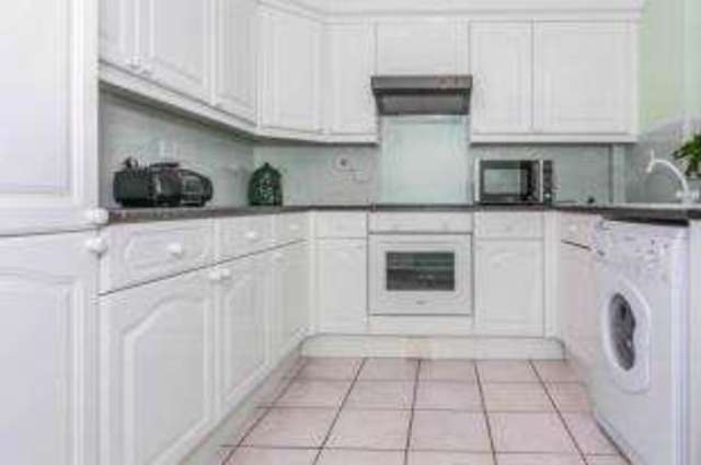  Image of 2 Bedroom Terraced for sale at Torpoint Cornwall Torpoint, PL11 2QS