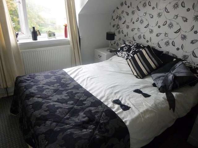  Image of 3 Bedroom Property for sale at Corporation Road  Port Talbot, SA12 6UB