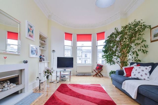  Image of 2 Bedroom Flat for sale at Elm Row Leith Walk Edinburgh, EH7 4AQ