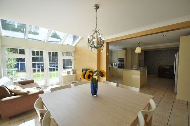  Image of 4 Bedroom Detached for sale at Albany Road  Fleet, GU51 3PT