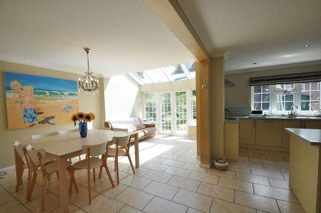  Image of 4 Bedroom Detached for sale at Albany Road  Fleet, GU51 3PT