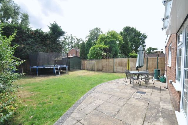  Image of 4 Bedroom Detached for sale at Albany Road  Fleet, GU51 3PT