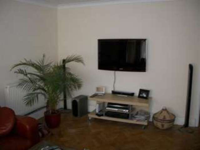  Image of 4 Bedroom Terraced to rent at Brighton, BN2 5TH
