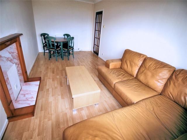  Image of 2 Bedroom Flat to rent at Cornhill Aberdeen Aberdeen, AB16 5YR
