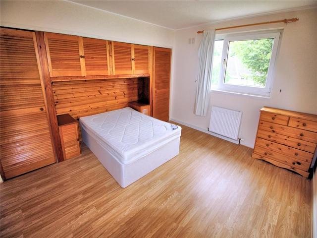  Image of 2 Bedroom Flat to rent at Cornhill Aberdeen Aberdeen, AB16 5YR