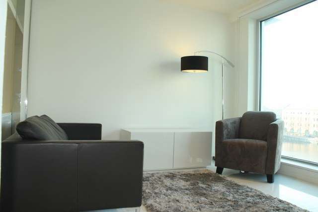 Image of Flat to rent at North Boulevard  Canary Wharf, E14 9FG