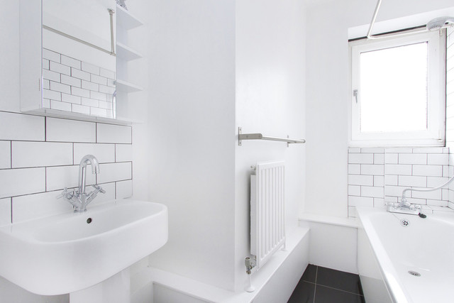  Image of 1 Bedroom Apartment for sale at Blackwall Lane Greenwich London, SE10 0RE