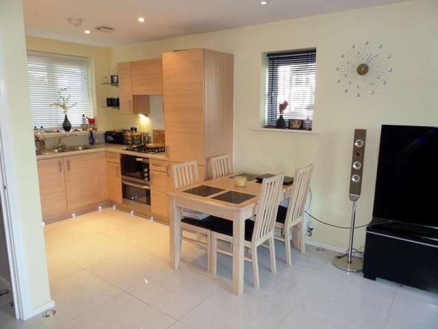  Image of 2 Bedroom End of Terrace to rent at Bonham Way Northfleet Gravesend, DA11 8FB