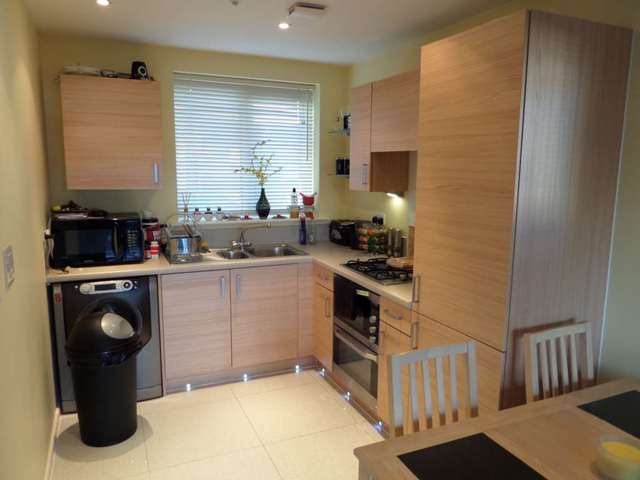  Image of 2 Bedroom End of Terrace to rent at Bonham Way Northfleet Gravesend, DA11 8FB