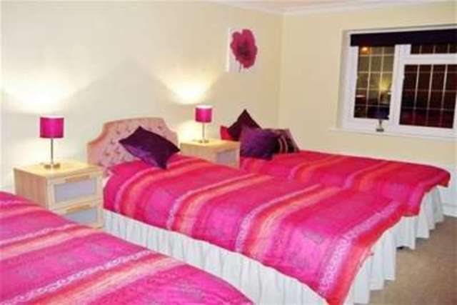  Image of 7 Bedroom Bungalow to rent at Hailsham, BN27 3LX