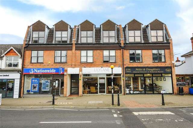  Image of 2 Bedroom Apartment to rent at 5 Napier Road Crowthorne Crowthorne, RG45 7EJ