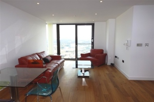  Image of 2 Bedroom Flat to rent at Sheffield, S1 2LL