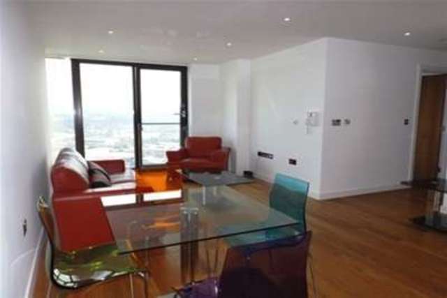  Image of 2 Bedroom Flat to rent at Sheffield, S1 2LL