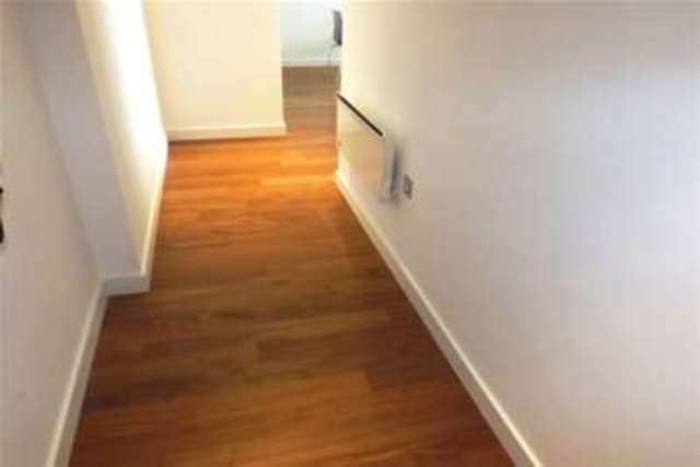  Image of 2 Bedroom Flat to rent at Sheffield, S1 2LL