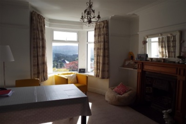  Image of 2 Bedroom Terraced to rent at Caernarfon, LL55 3LT