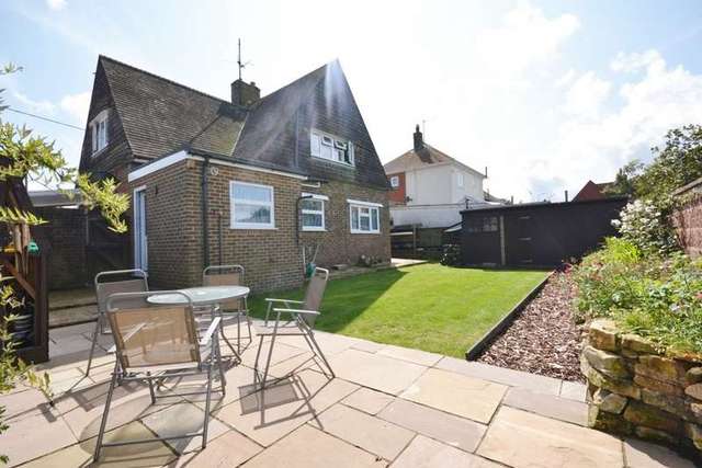  Image of 4 Bedroom Detached for sale at Pevensey, BN24 6HR
