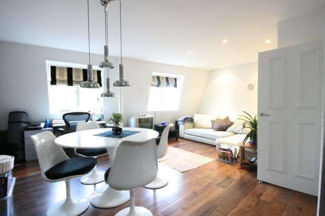 Image of 1 Bedroom Flat to rent at London  Victoria Park, E9 7LH