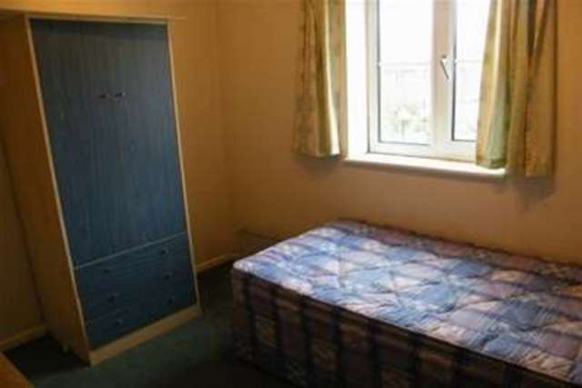  Image of 2 Bedroom Flat to rent at Cardiff, CF11 7PE