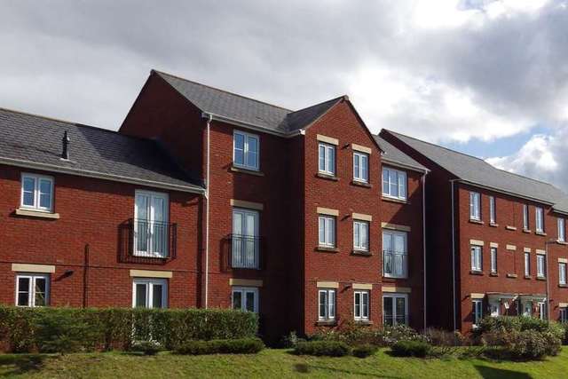  Image of 2 Bedroom Flat to rent at Kings Heath  Exeter, EX2 7TN