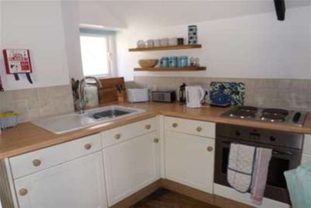  Image of 1 Bedroom Detached to rent at Torpoint, PL10 1ND