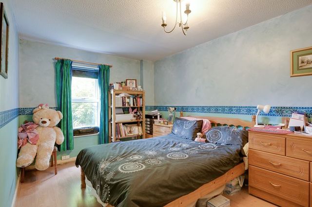  Image of 2 Bedroom Flat for sale at Lawn Road Portswood Southampton, SO17 2ER