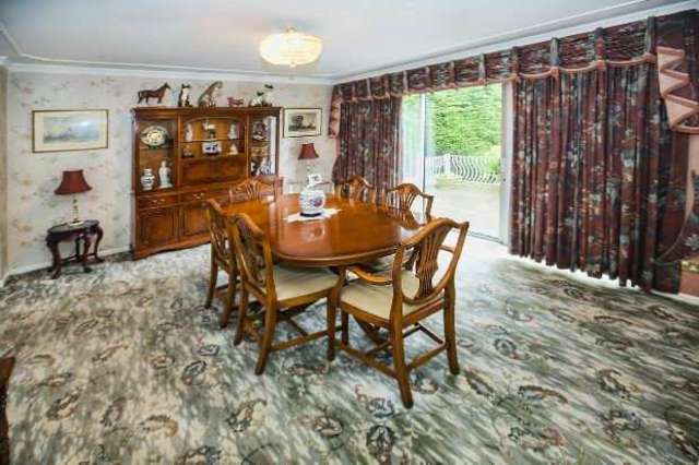  Image of 3 Bedroom Detached for sale at Mansfield Road  Reading, RG1 6AL