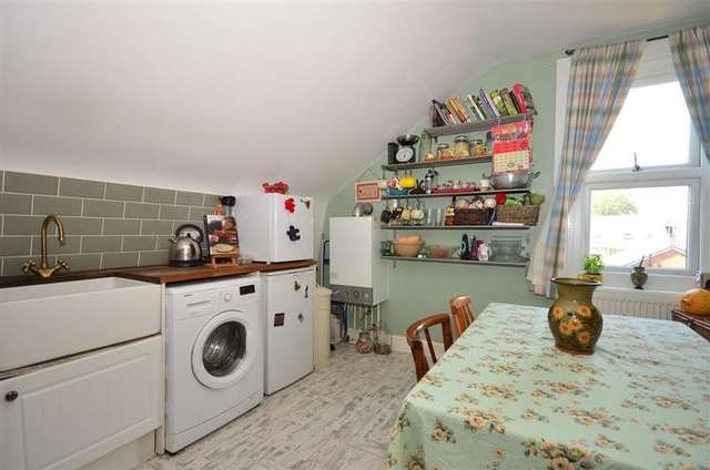  Image of 2 Bedroom Flat for sale at Folkestone Kent Folkestone, CT20 2JR