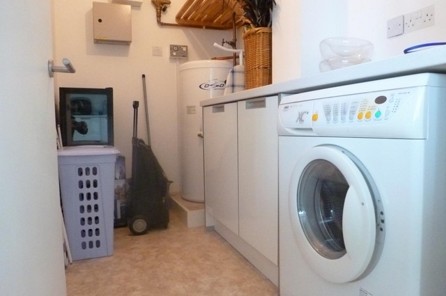  Image of 3 Bedroom Apartment to rent at 32 Channel Way Southampton, SO14 3JA