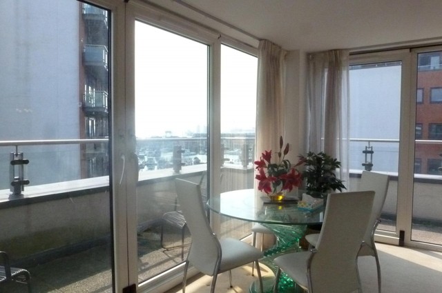  Image of 3 Bedroom Apartment to rent at 32 Channel Way Southampton, SO14 3JA