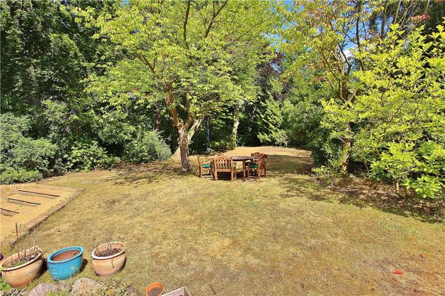  Image of 7 Bedroom Detached for sale at Hook Heath Woking Mayford, GU22 0PY