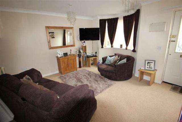  Image of 3 Bedroom Town House for sale at Kesgrave, IP5 2DU