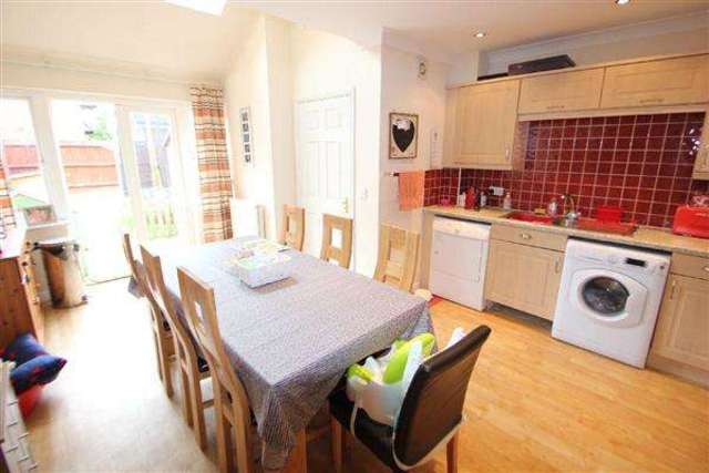  Image of 3 Bedroom Town House for sale at Kesgrave, IP5 2DU