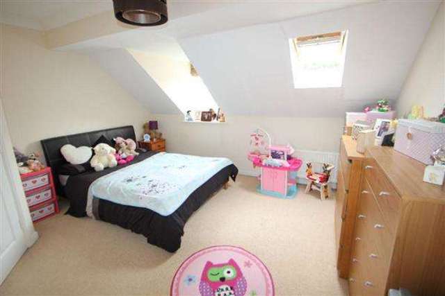  Image of 3 Bedroom Town House for sale at Kesgrave, IP5 2DU