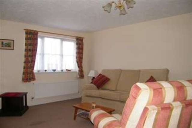  Image of 3 Bedroom Detached to rent at Exeter, EX4 2UZ