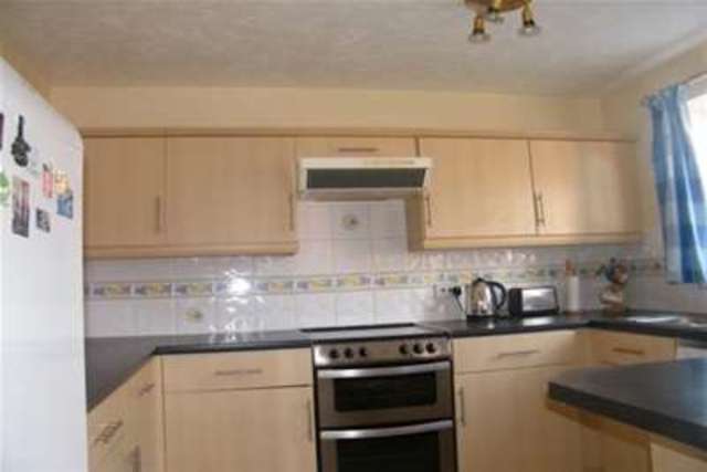  Image of 3 Bedroom Detached to rent at Exeter, EX4 2UZ