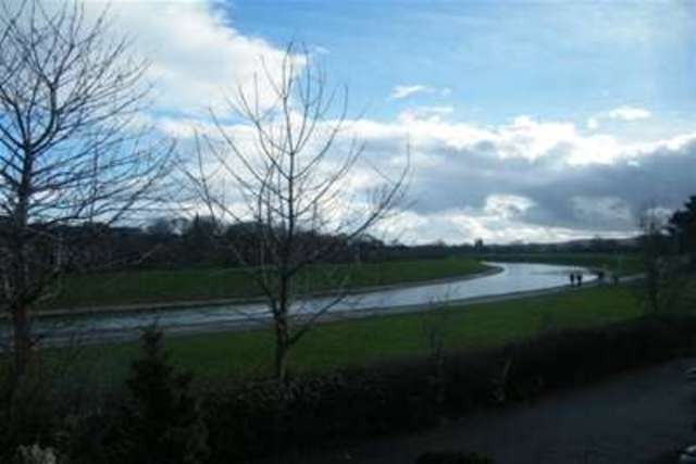  Image of 3 Bedroom Detached to rent at Exeter, EX4 2UZ