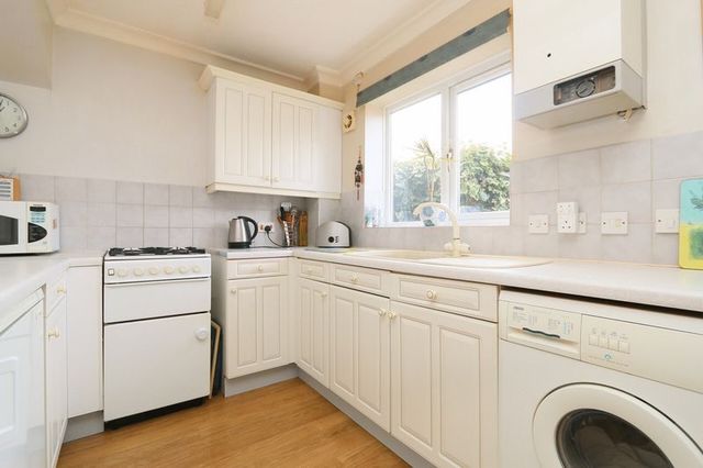  Image of 2 Bedroom Semi-Detached for sale at Pilots Way  Hull, HU9 1PS